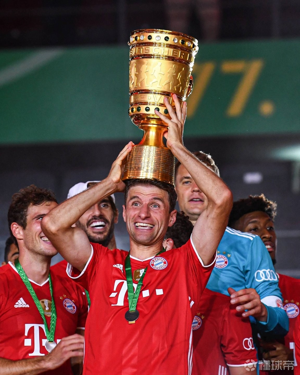 关于德国大胜晋级，穆勒传射表现出色的信息