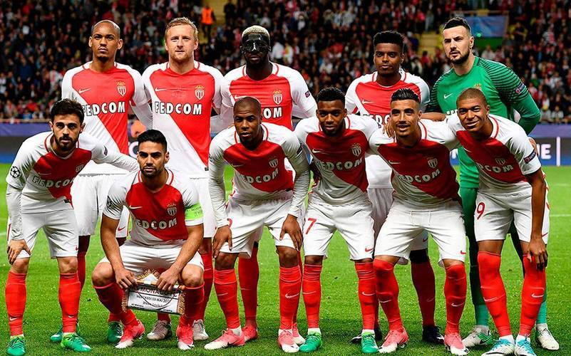 包含摩纳哥客场惨遭圣埃蒂安逆转，积分遭受打击的词条