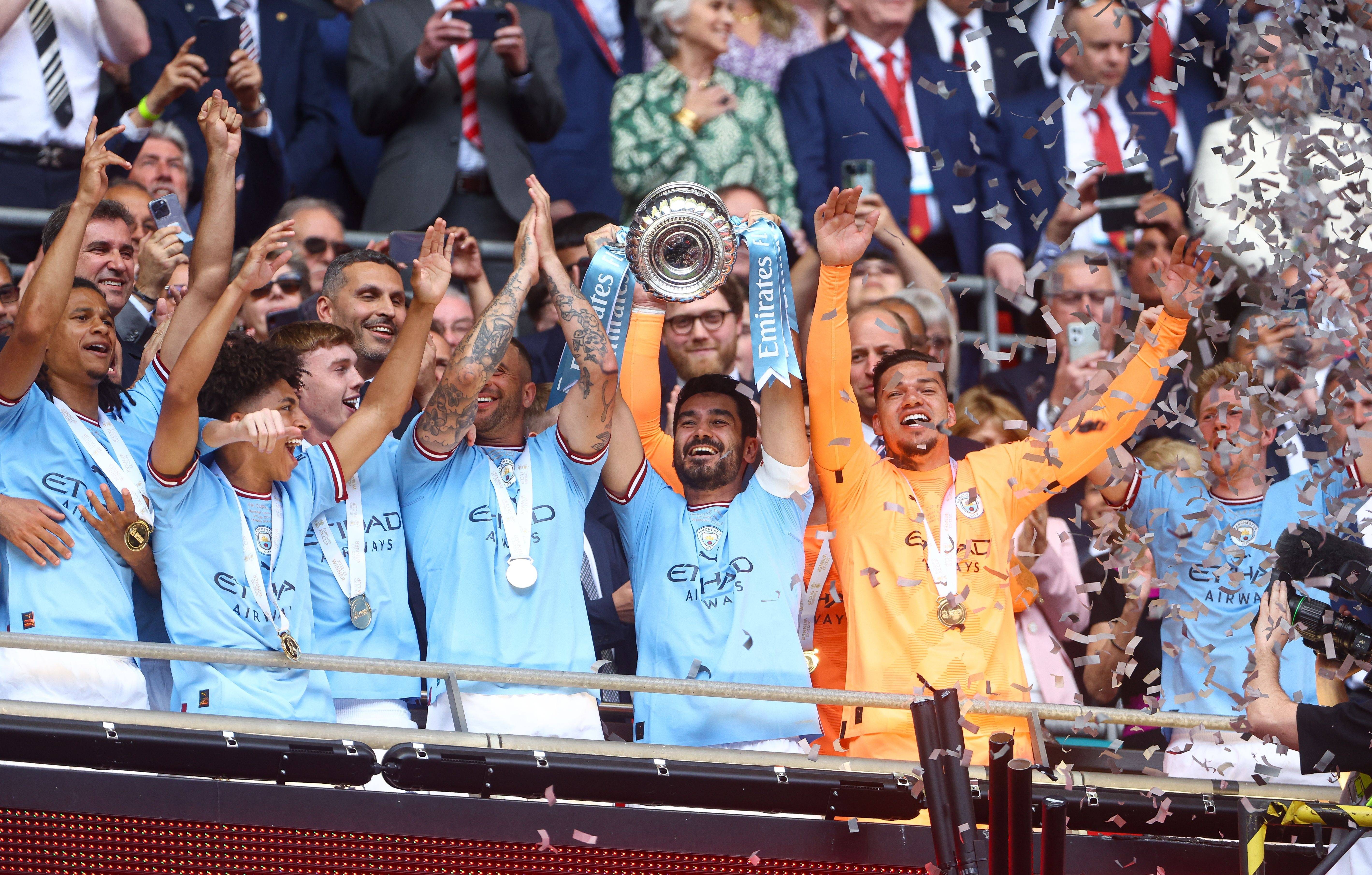 关于曼城将迎战曼联,兄弟之争将达到白热化的信息 关于曼城将迎战曼联,兄弟之争将达到白热化的信息