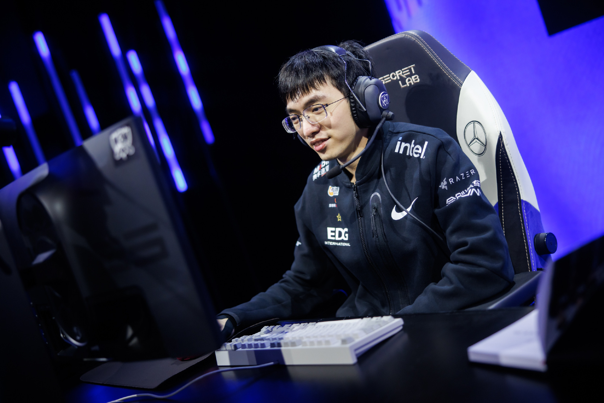 DRX绝杀JDG，Clid操刀奇招英雄翻盘成都决赛之夜3:2（东京）