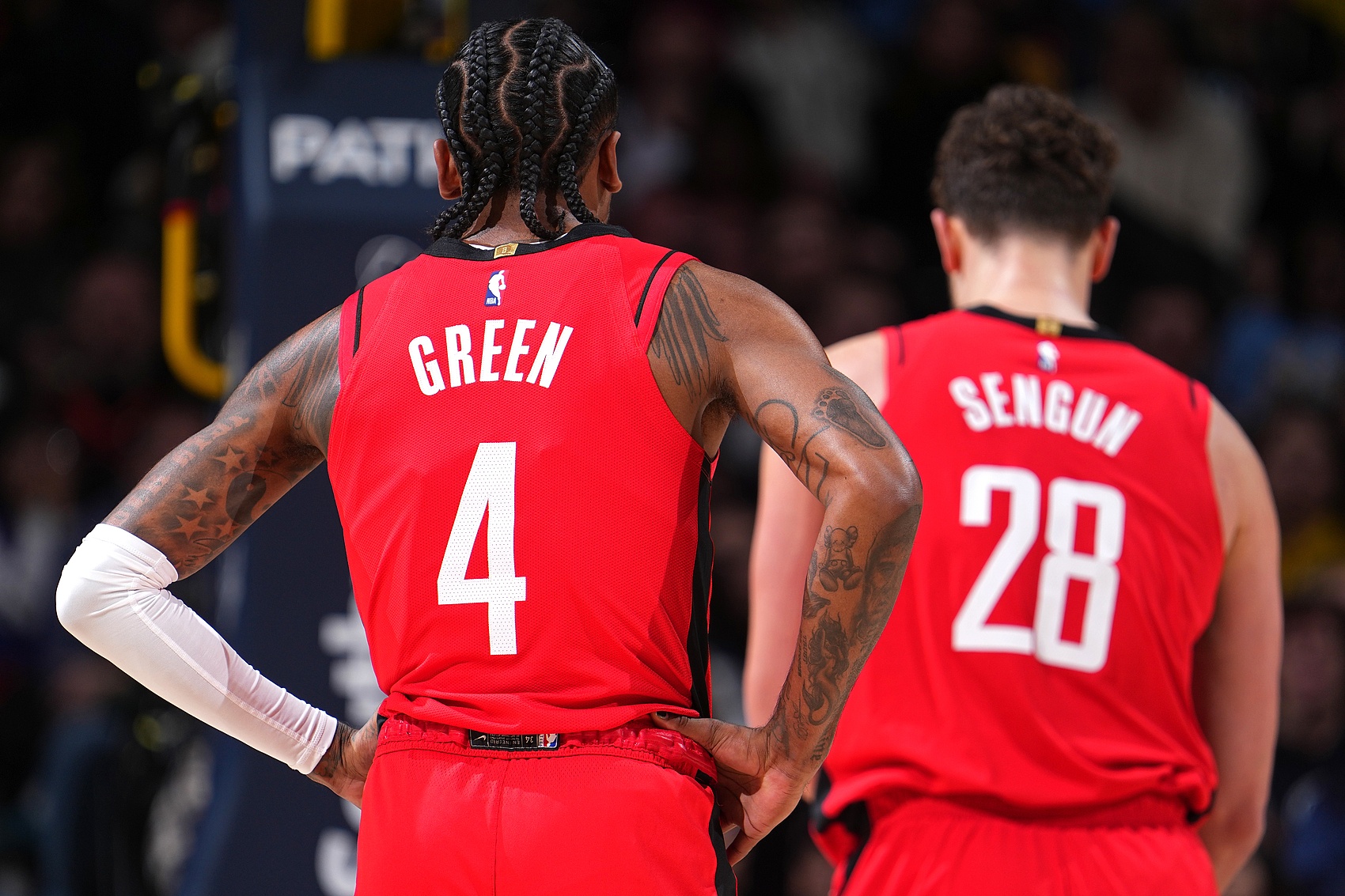 火箭逆转独行侠，取得关键胜利