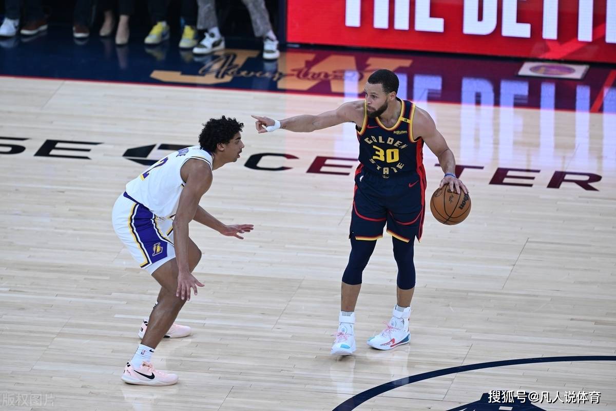 勇士不敌湖人，库里受伤离场