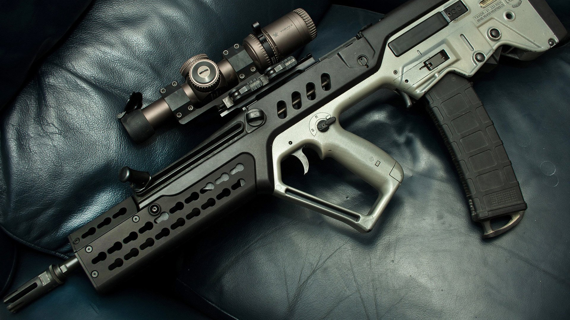 世俱杯赛程-爱尔兰对阵尤文，德里赫特关键战不手软，铸就欧冠胜利基石