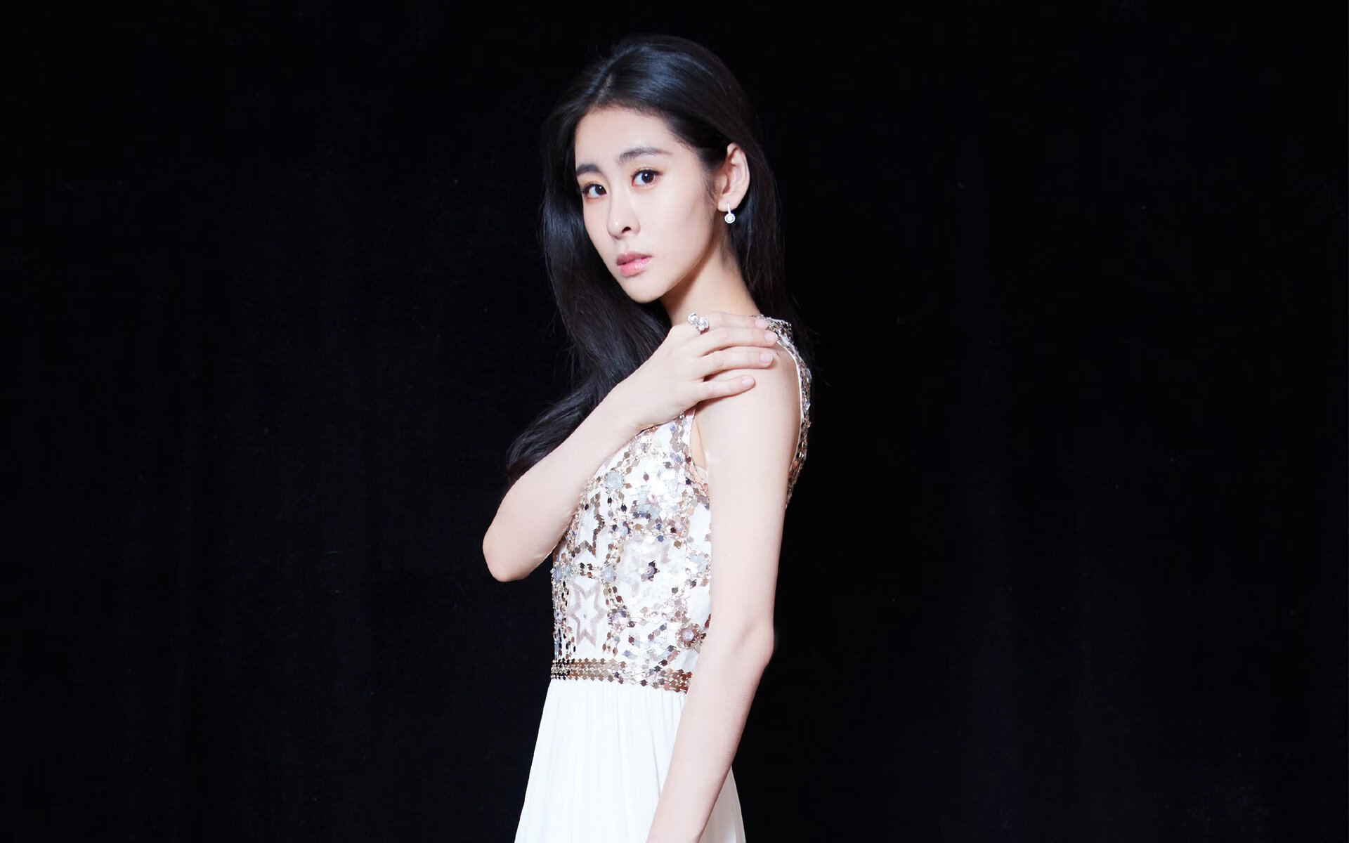 渡江战役！西亚卡姆碾压级风暴，上海滩见证NBA统治力