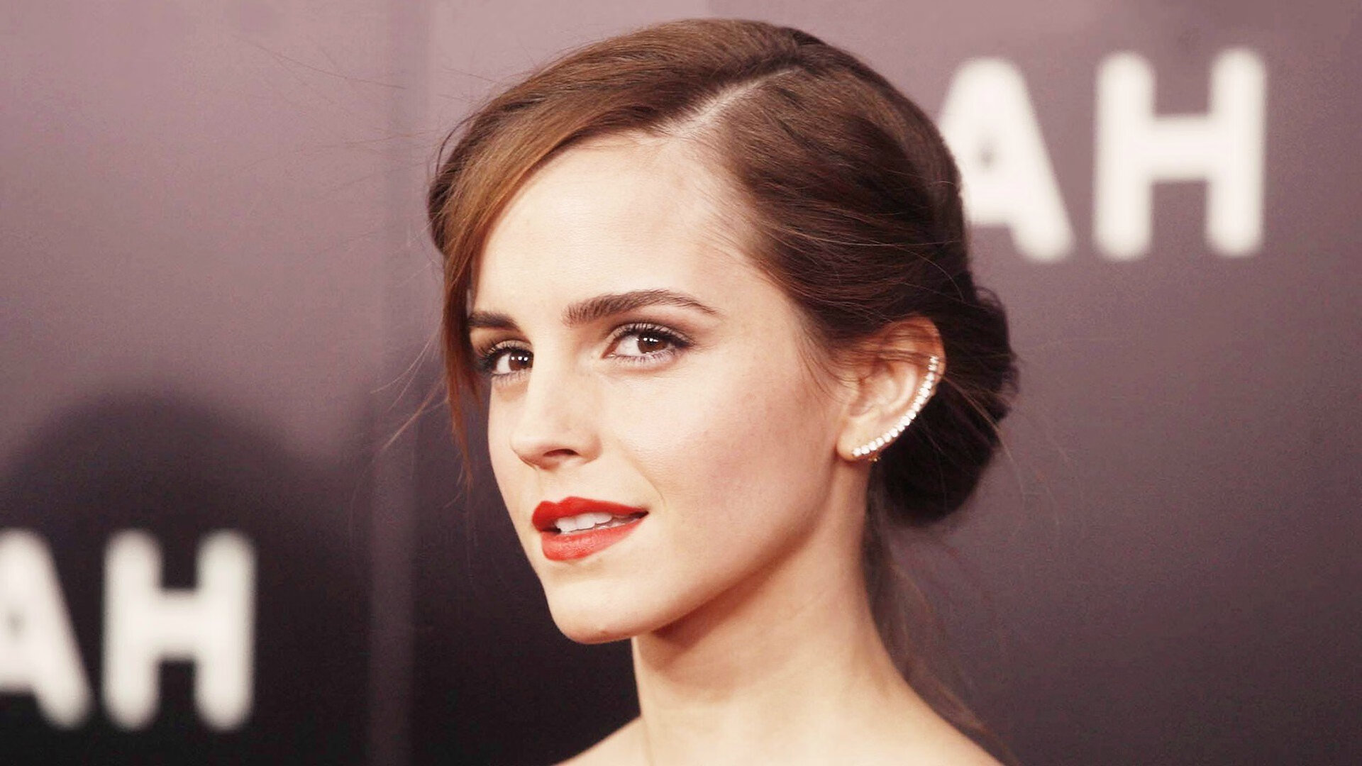 冰上利刃出鞘！哈利伯顿冻结时间，吉林队最后三分钟收割深圳