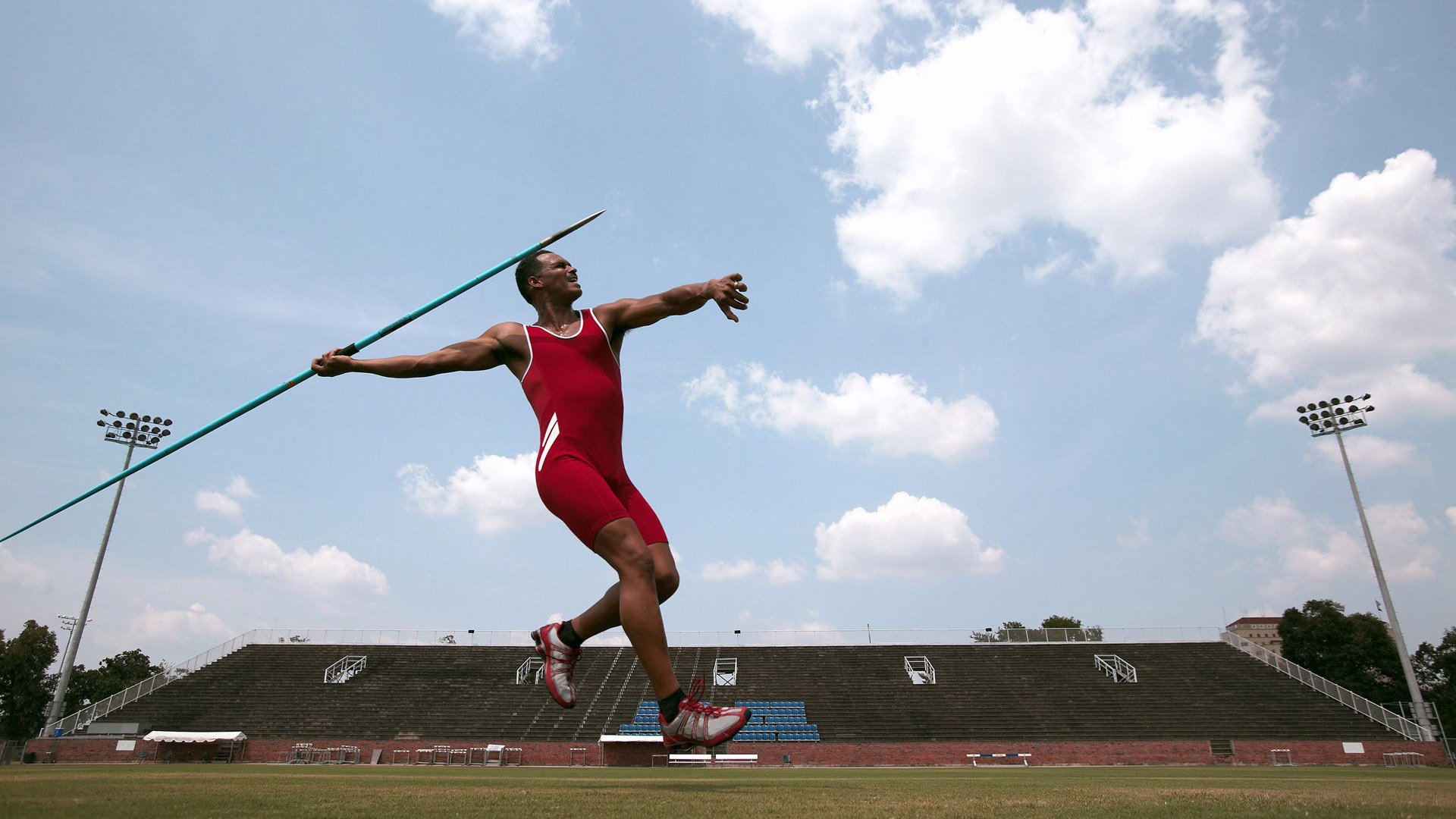 铁闸横江！戈贝尔一夫当关冻结骑士，广厦全面压制诠释防守真谛