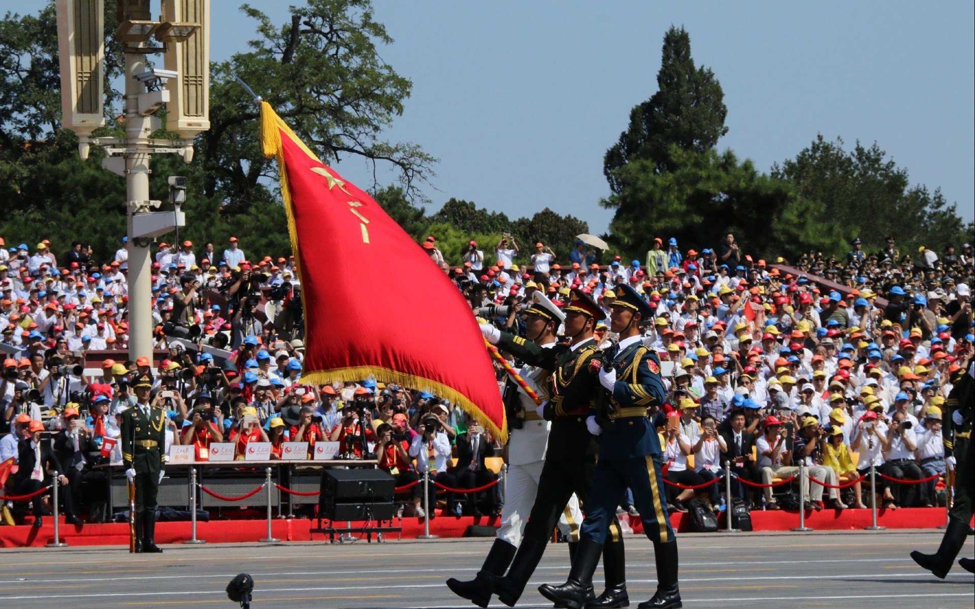 世俱杯决赛-欧冠淘汰赛焦点战，76人绝杀篮网，篮球盛宴中的传奇之夜