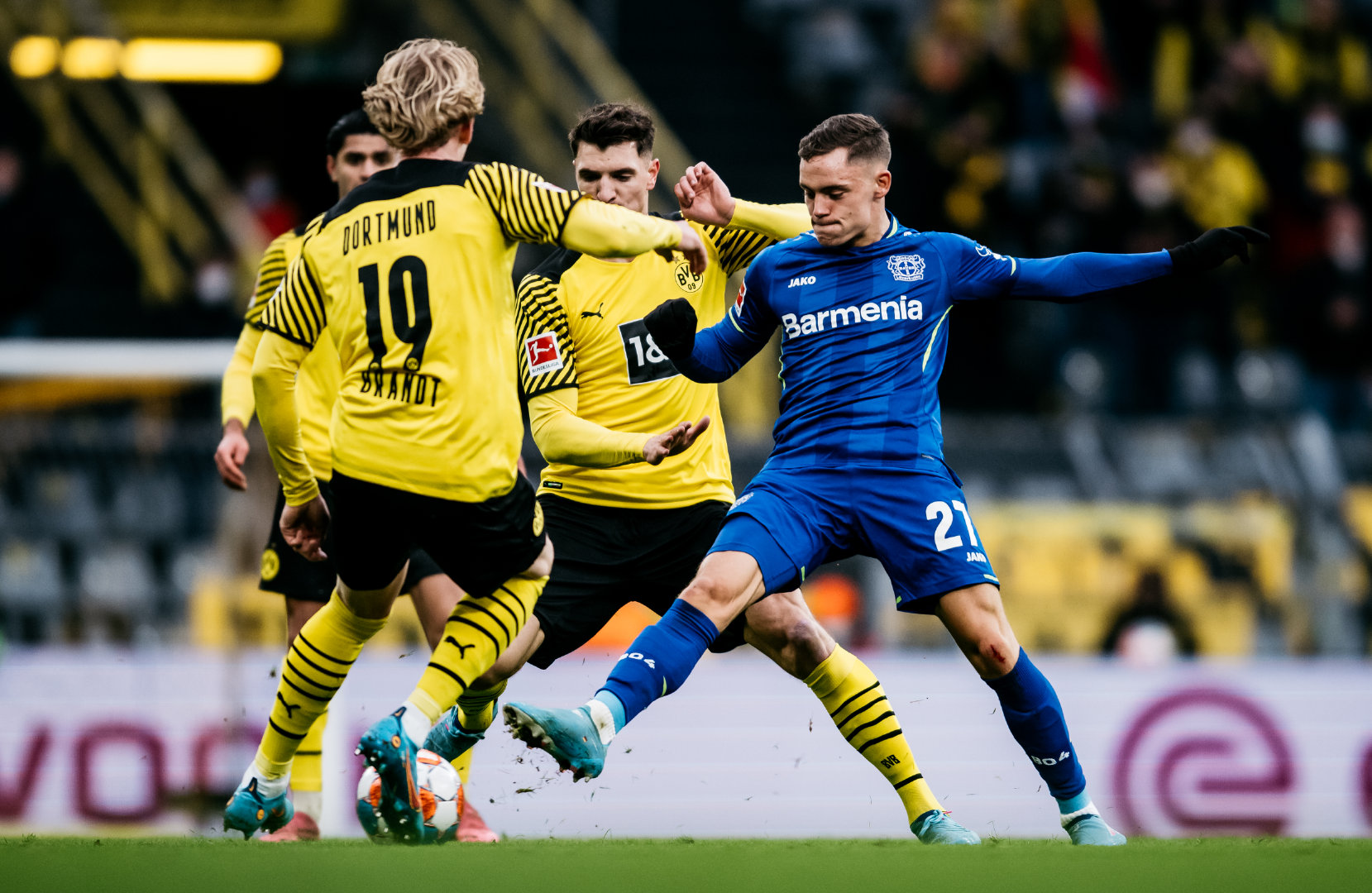 勒沃库森节奏掌控美国，福登持续制造杀伤