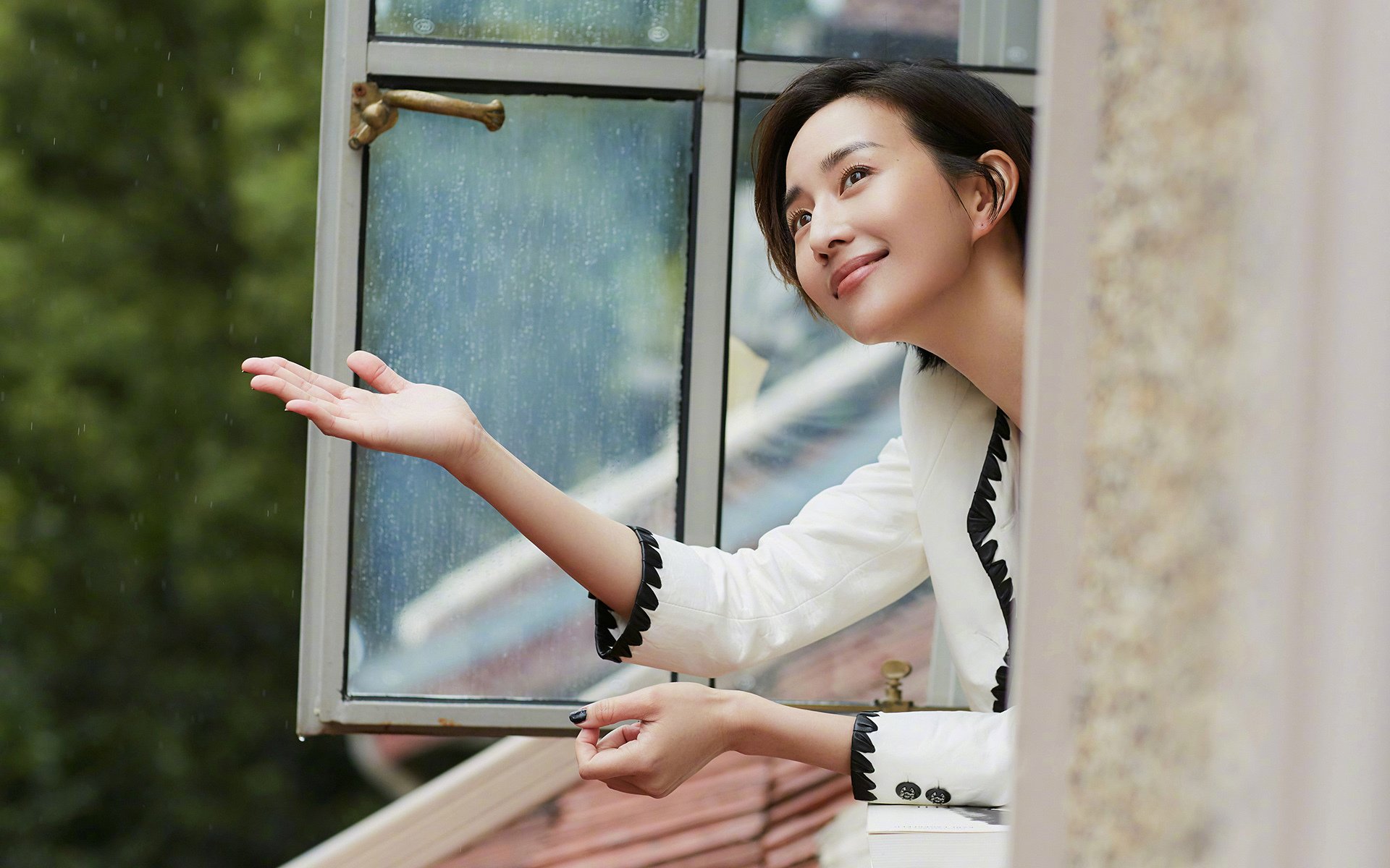 马赛对阵爱尔兰,巴雷拉关键制胜球锁定胜局,点燃韦洛德罗姆之夜