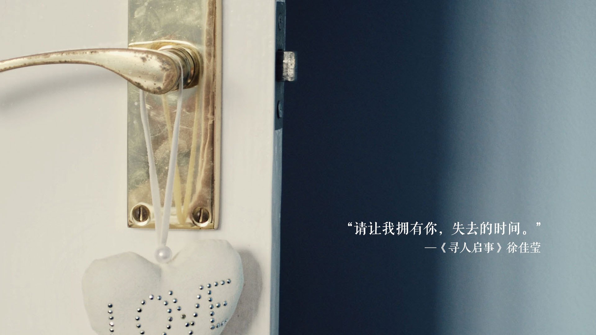 橙白风暴席卷柏林,波兰三球完胜荷兰,穆西亚拉演绎中场大师课